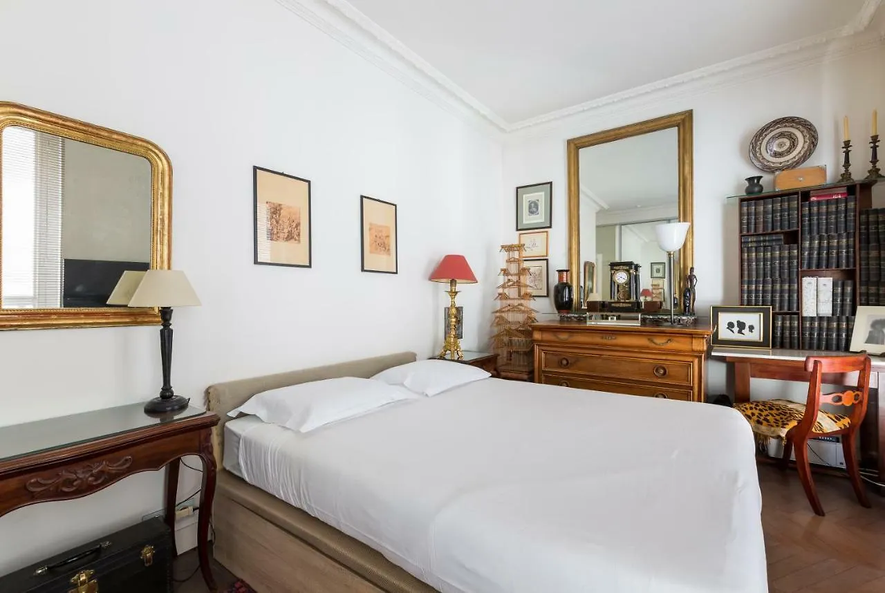 Apartment Veeve - Moments From Monet